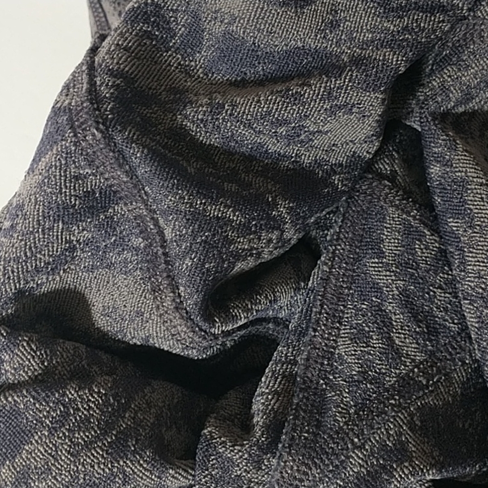 All in motion marble leggings - Picture 8 of 8